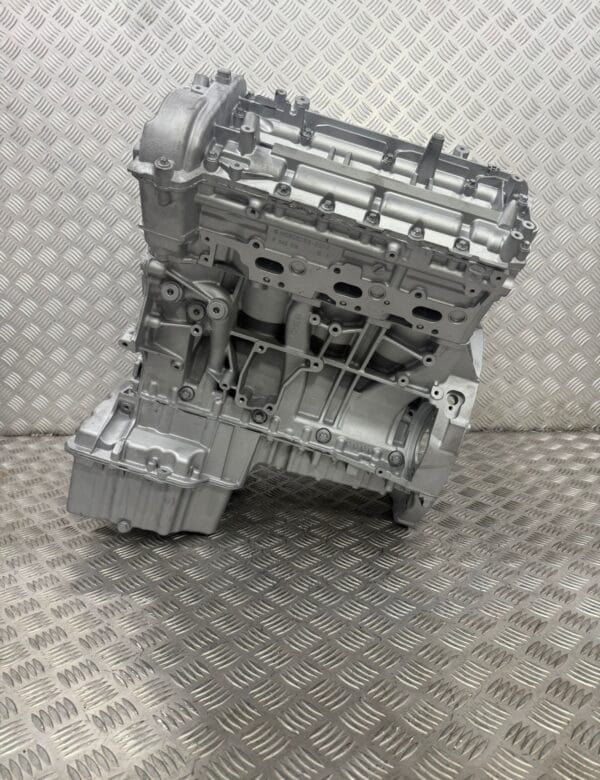 Mercedes Sprinter 3.0 V6 - OM642 - 1 - EU Engines & Parts Mercedes Sprinter 3.0 V6 - OM642 - 1 - EU Engines & Parts